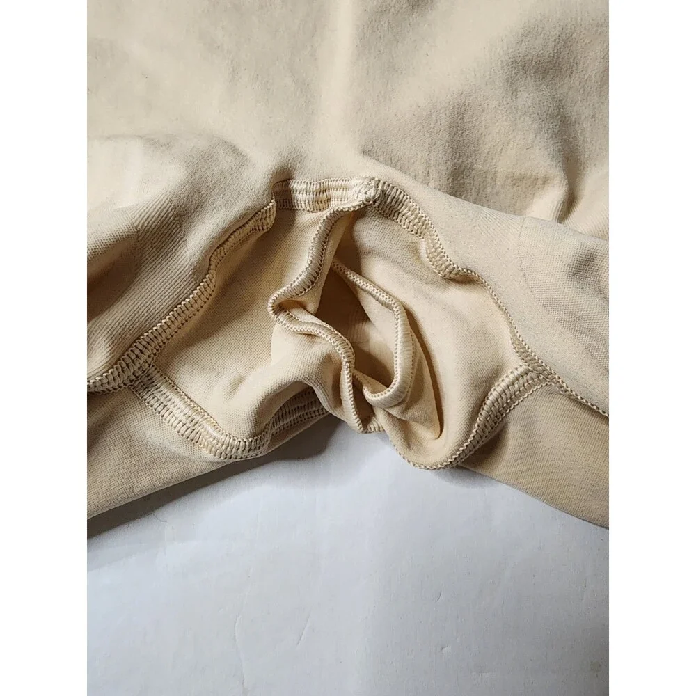 Skims Seamless Sculpting Capri Womens 3X (22/24) Sand NWOT